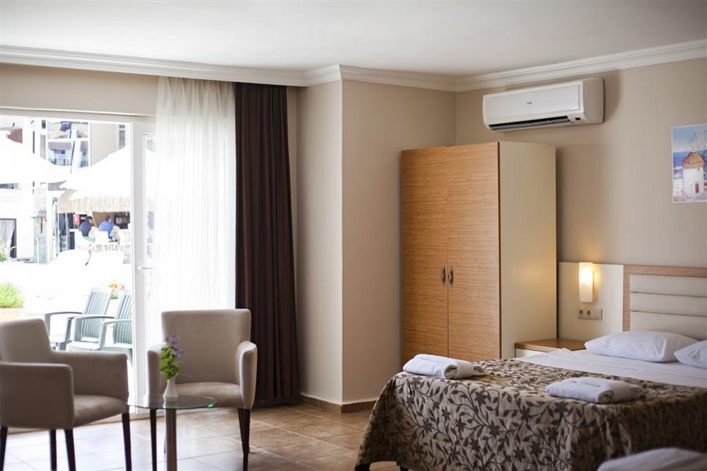 Bitez Risa Hotel Ngoại thất bức ảnh