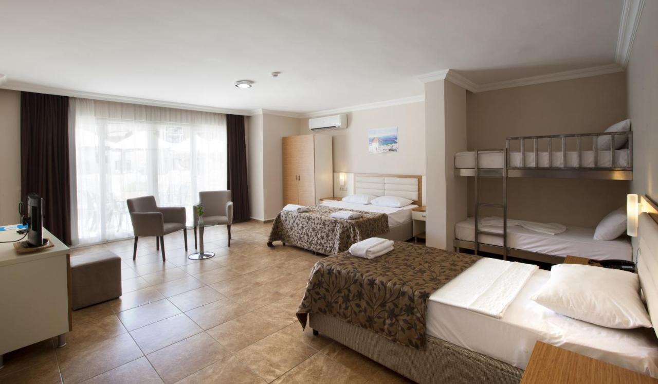 Bitez Risa Hotel Ngoại thất bức ảnh