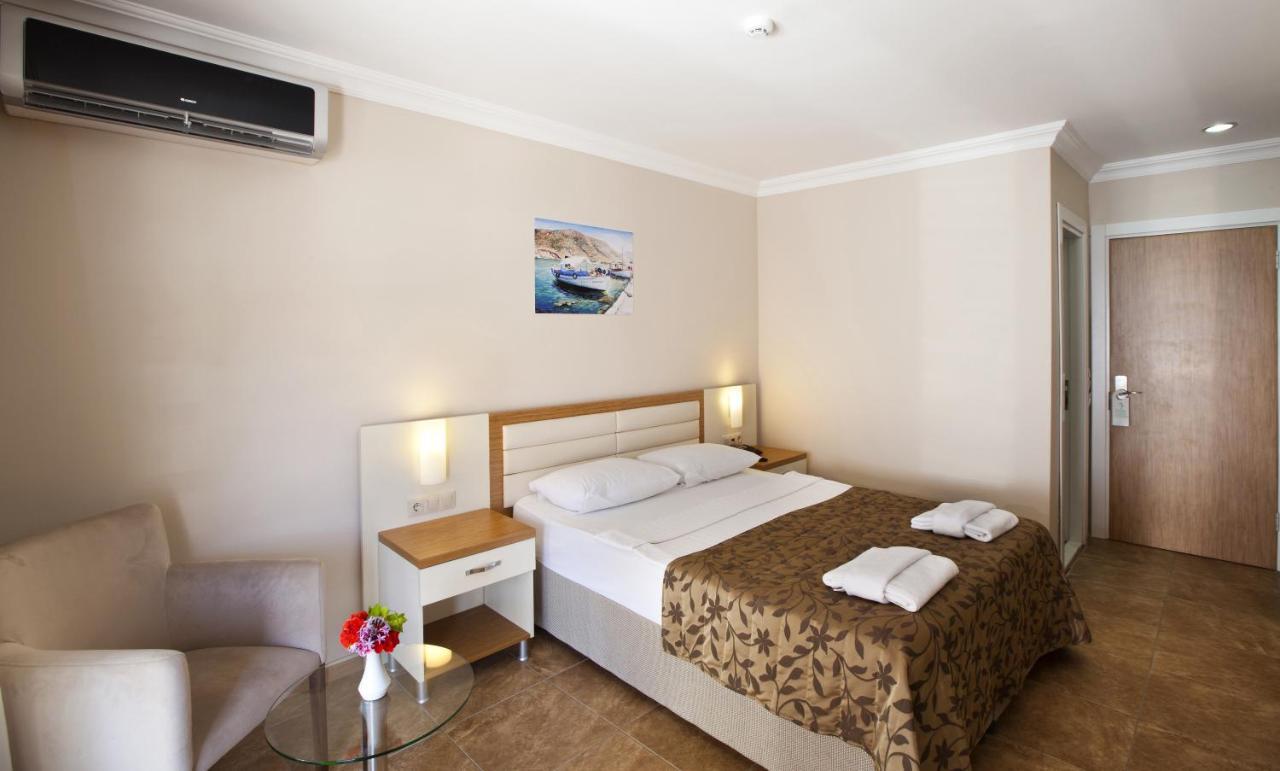 Bitez Risa Hotel Ngoại thất bức ảnh