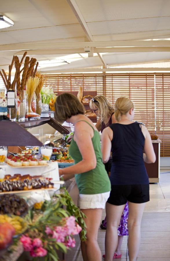 Bitez Risa Hotel Ngoại thất bức ảnh