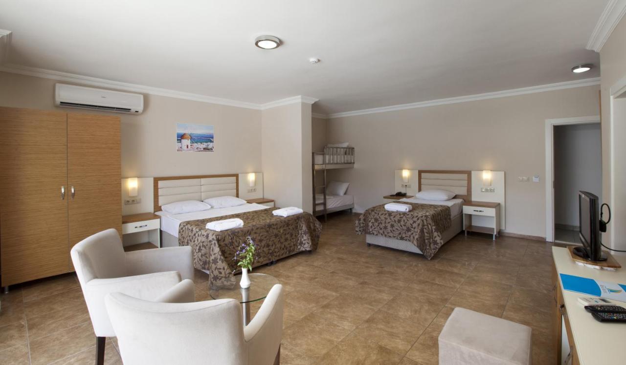 Bitez Risa Hotel Ngoại thất bức ảnh